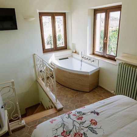 Bed and Breakfast La Casa Delle Api Оффіда Екстер'єр фото